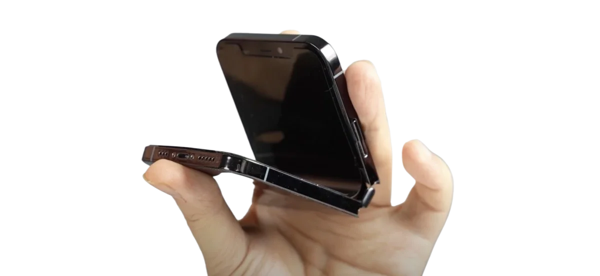 Apple разрабатывает складной iPhone в формате раскладушки