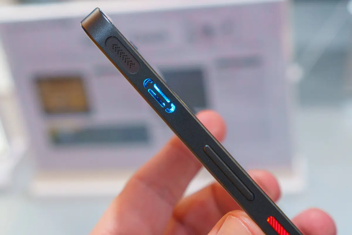 nubia Neo 5 GT — первый в своем классе со встроенным активным охлаждением