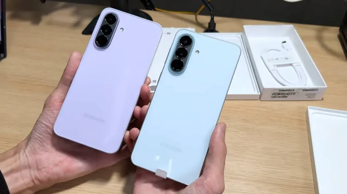 Samsung Galaxy A37 и A57 на видео