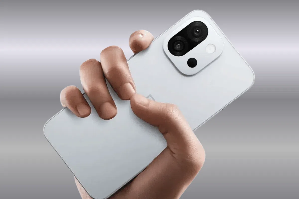 OnePlus 15T получит улучшенную перископическую камеру для зума