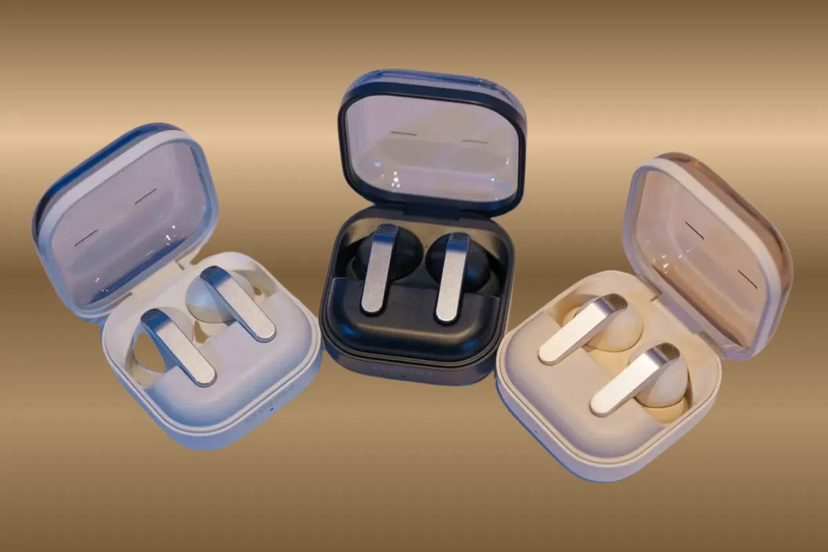 Представлены Samsung Galaxy Buds4 и Buds4 Pro в дизайне Blade