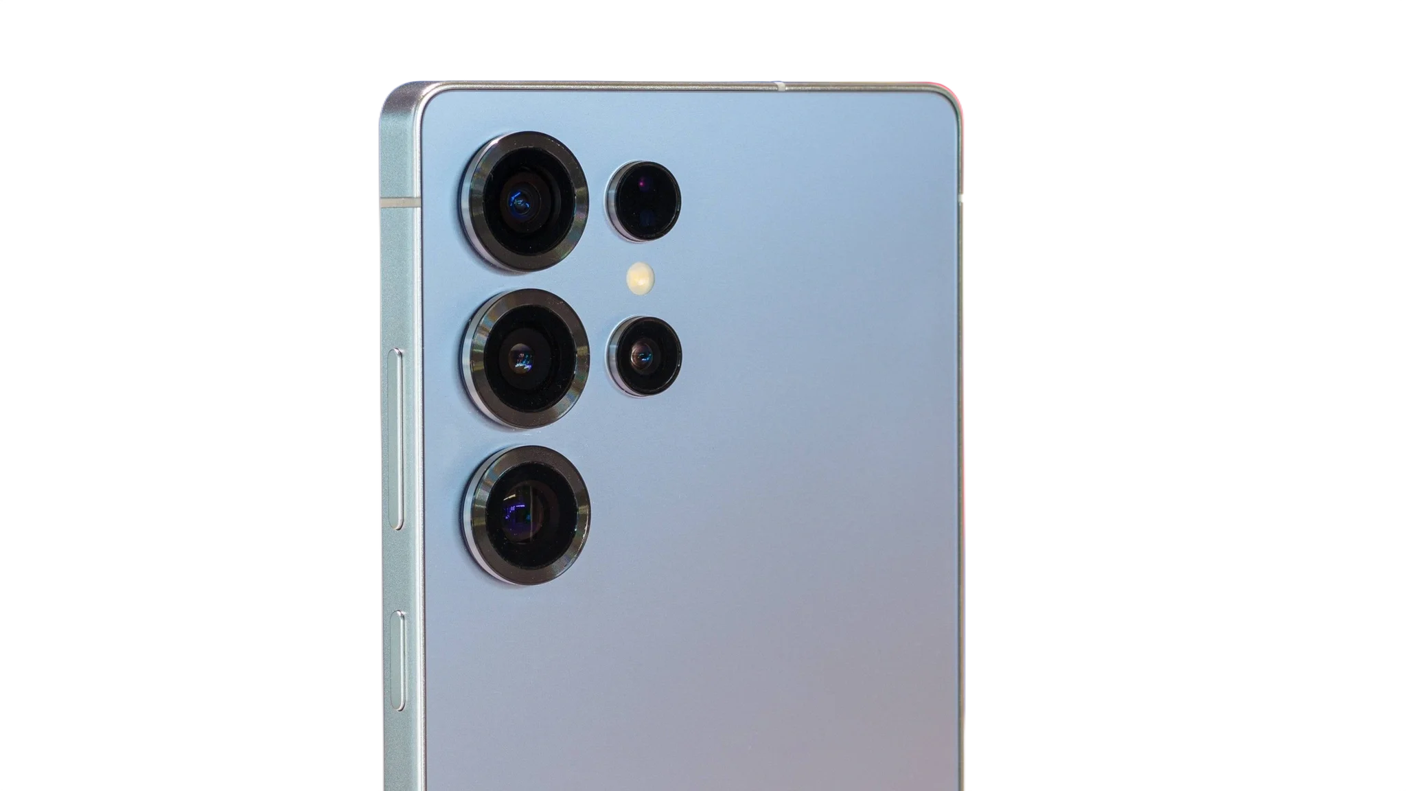 Samsung Galaxy S27 Ultra получит эксклюзивный чип Snapdragon