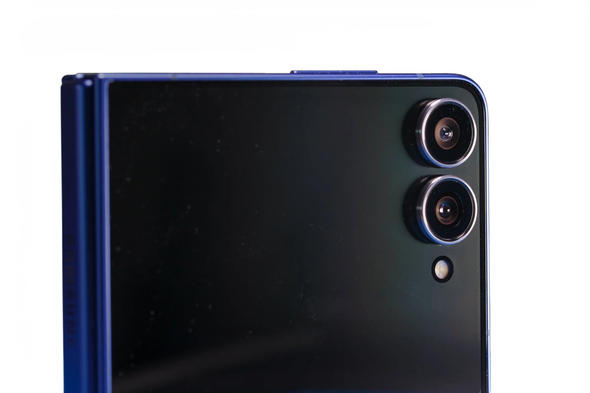 Samsung Galaxy Z Flip8: Утечка характеристик камер смартфона